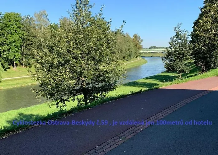 Zlata-era 俄斯特拉发