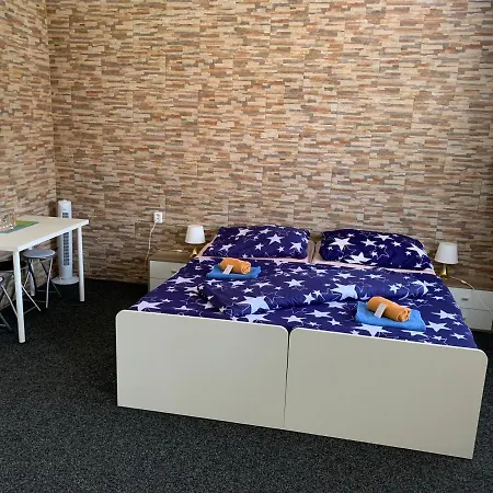 Hotel Zlata-era 3*